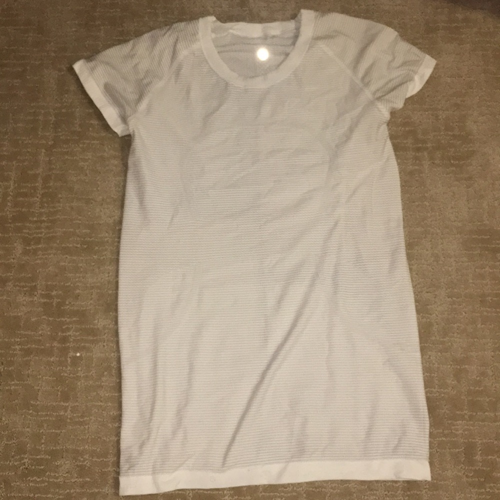 White Lululemon Short Sleeve Top